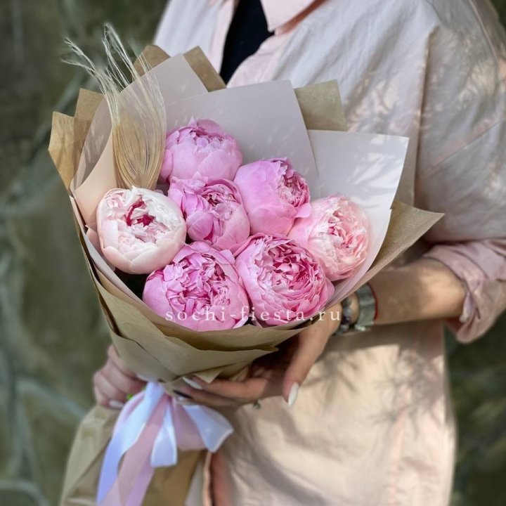 Букет пионов "Венди" в Томске