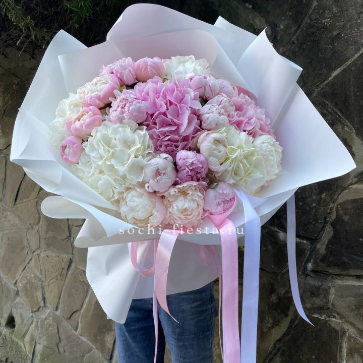 Букет "Пионы и Гортензии" в Томске
