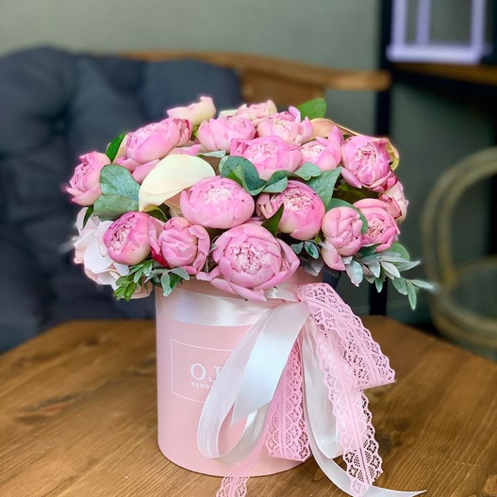 Композиция с пионами №1 в Томске