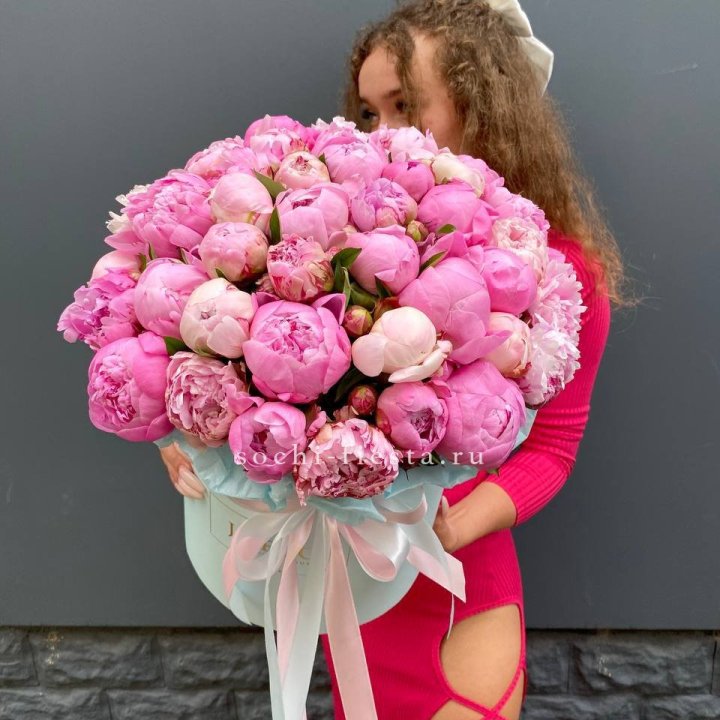 51 пион в цилиндре в Томске