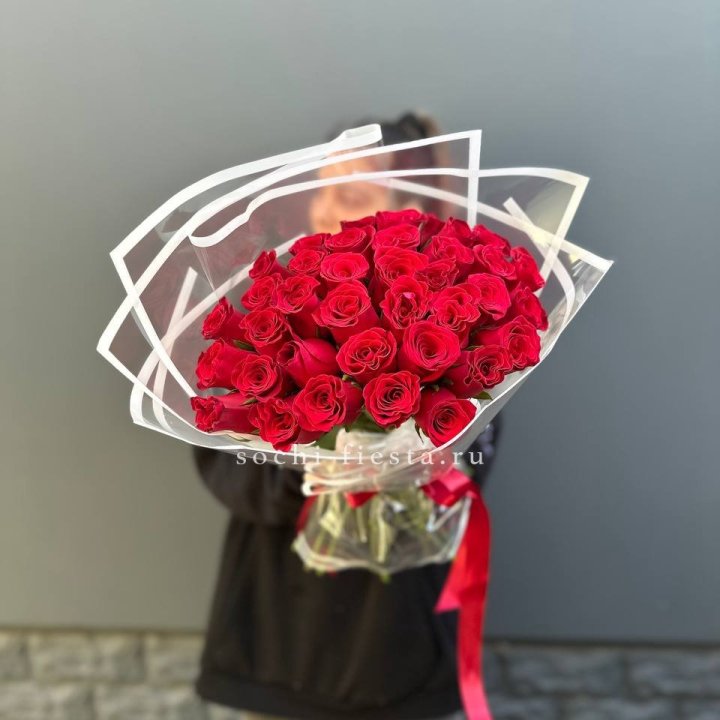 31 красная роза в Томске