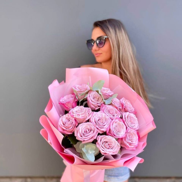 Букет розовых роз 2 в Томске