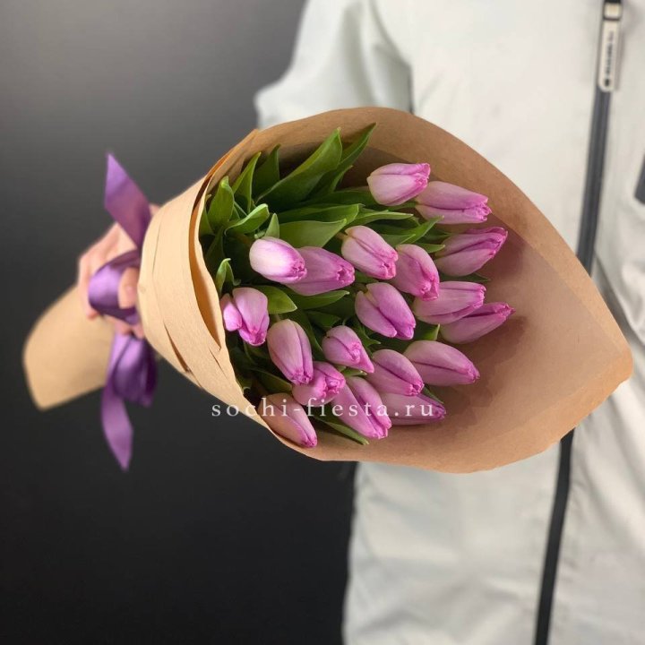 19 розовых  тюльпанов в Томске
