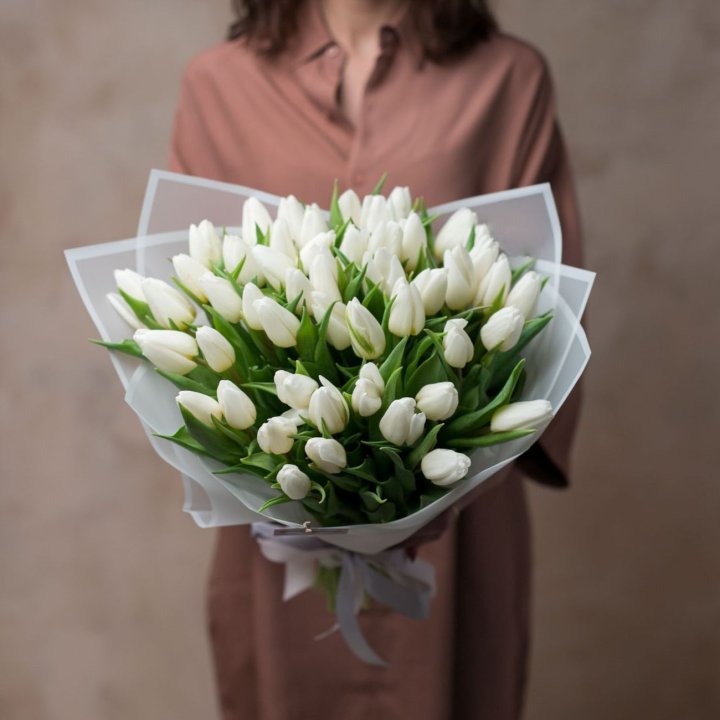 51 белый тюльпан в Томске